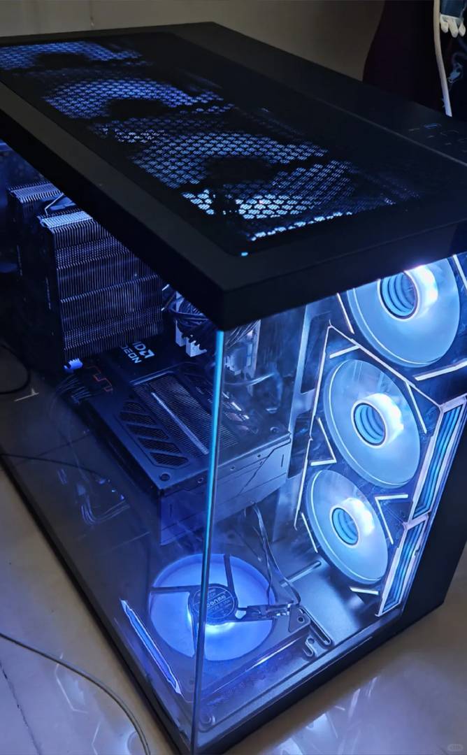 ASUS B850 Little Snow Motherboard for Compact Gaming Builds