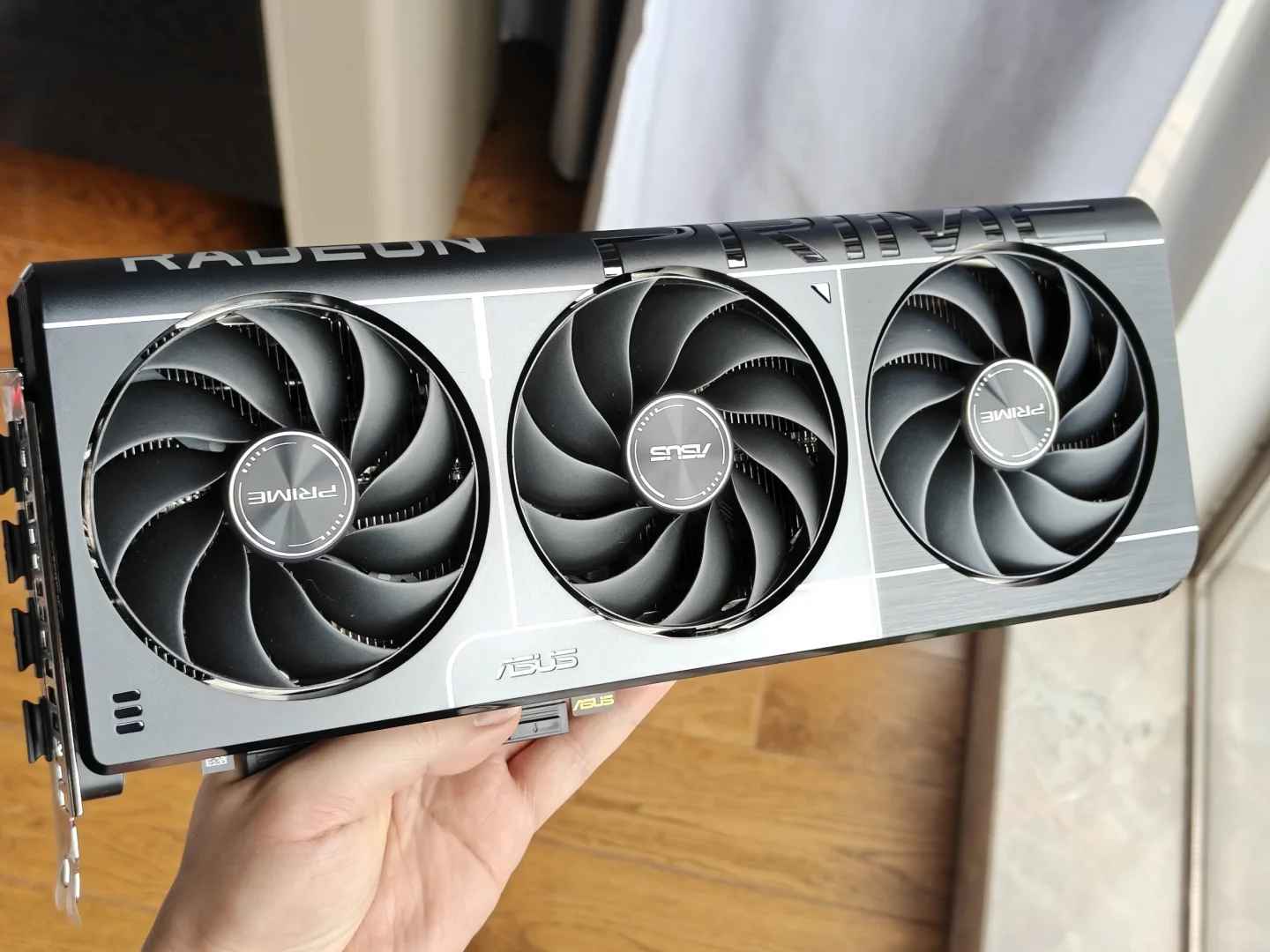 Best Deals on A Family 9070xt Graphics Card for Gaming PCs