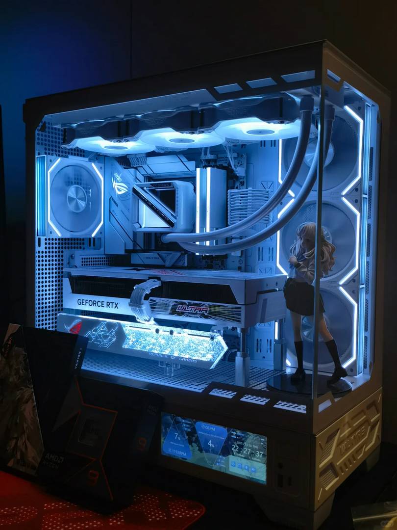 Boost Your Productivity with the Powerful 9950X CPU and ROG B850 Snow White