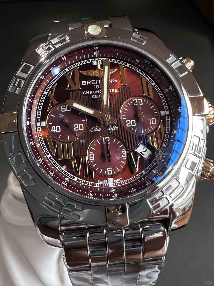 Breitling Chronomat: Best Luxury Watch for Aviators and Divers in 2023