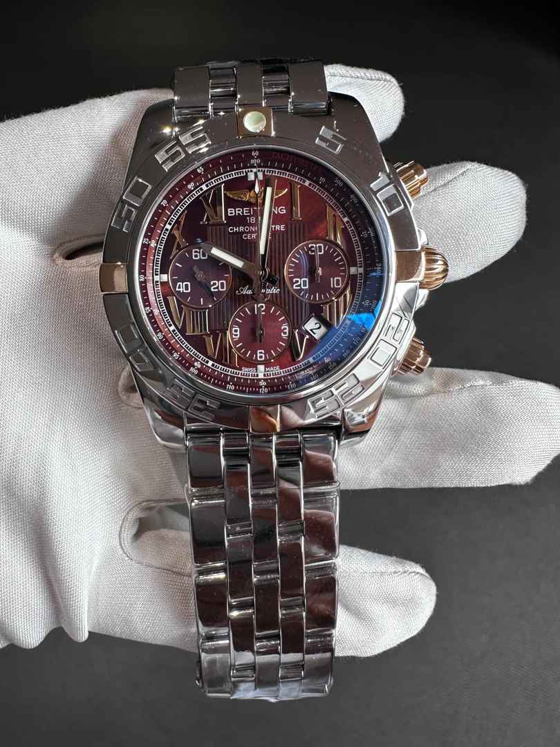 Breitling Chronomat: Best Luxury Watch for Aviators and Divers in 2023