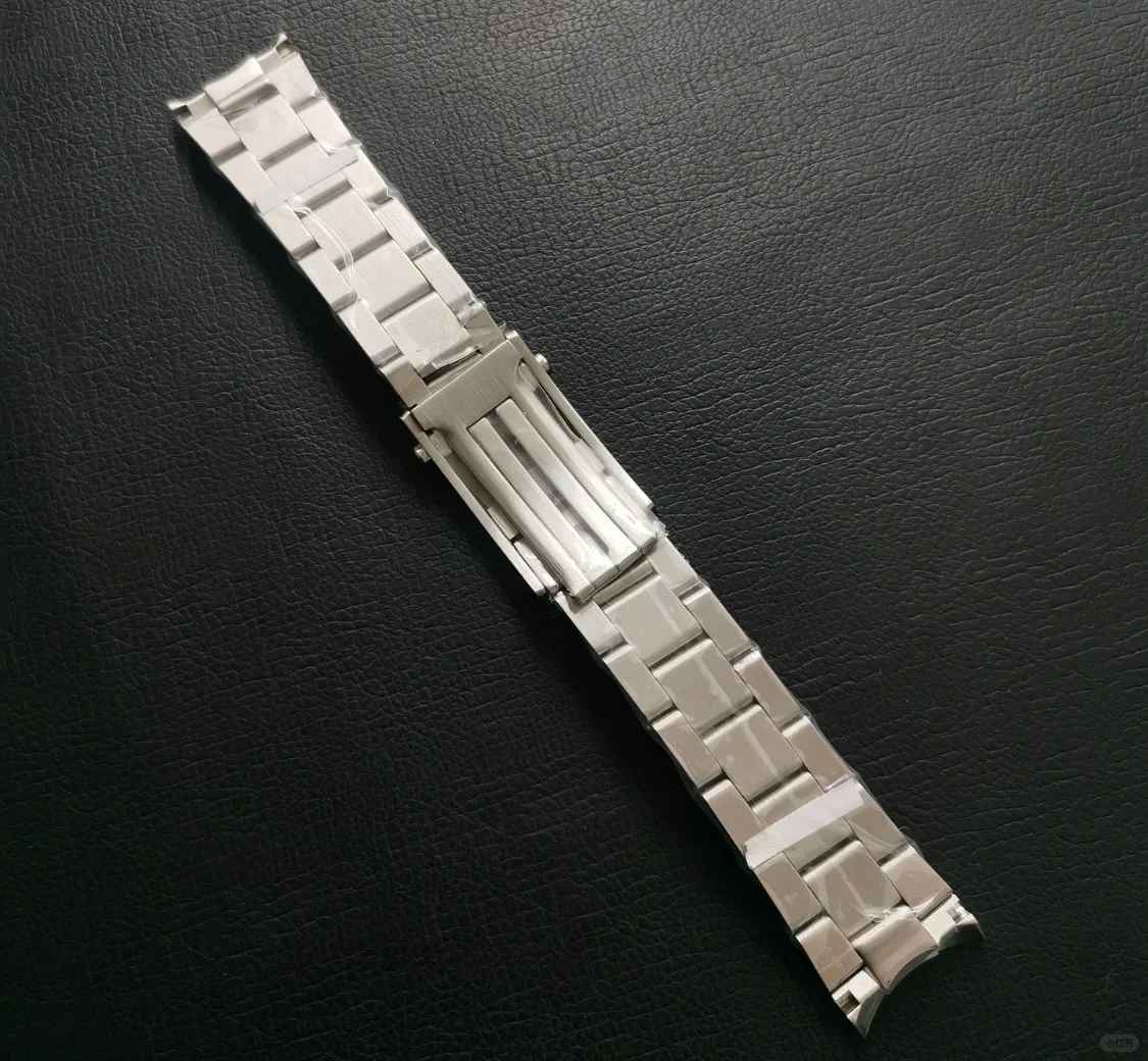 Breitling Superocean Steel Bracelet | Durable Watches for Adventurers