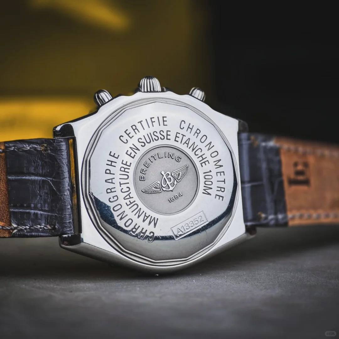 Breitling Vintage Watch for Sale: Authentic Pre-Owned Timepieces