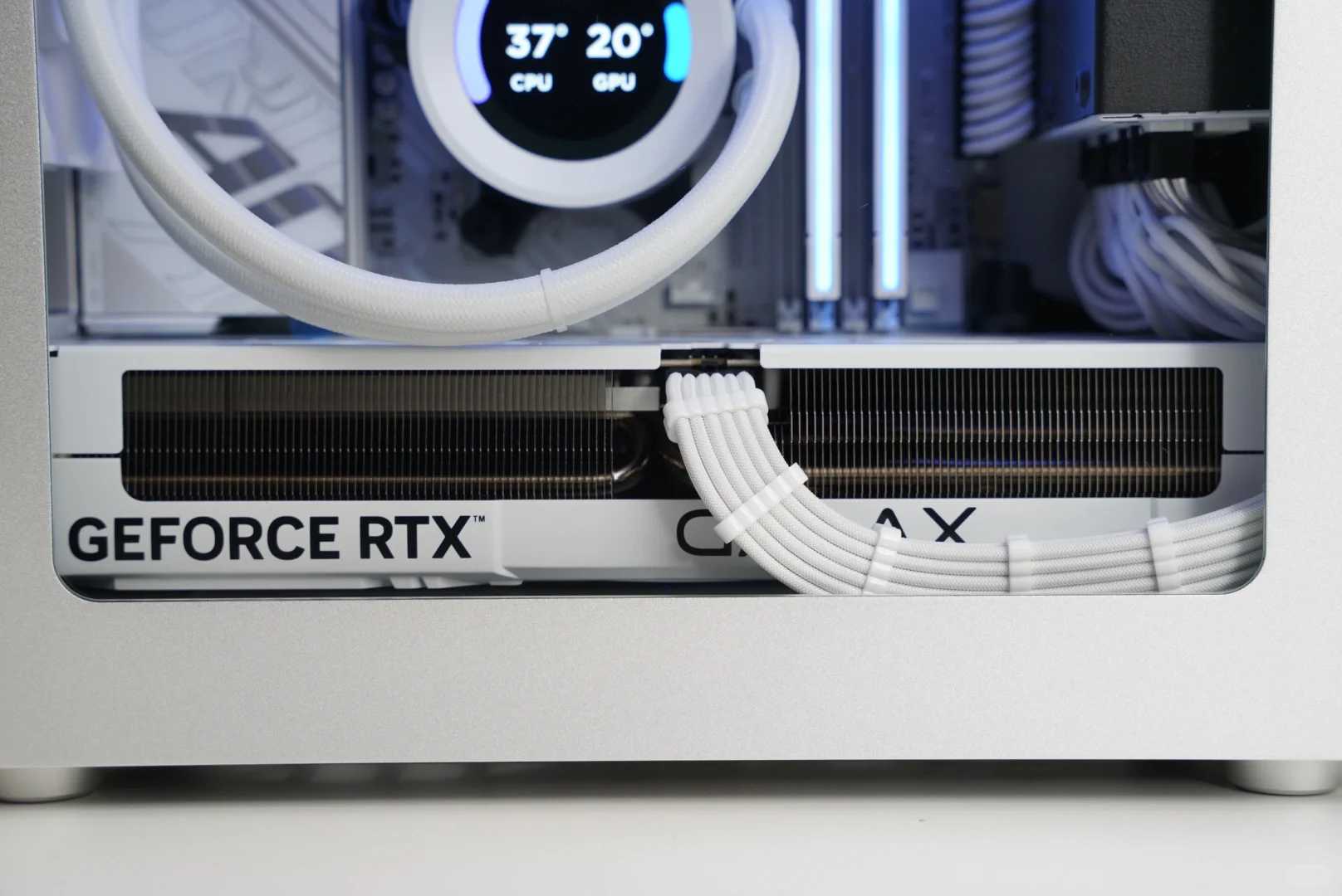 Build a High-Performance Custom PC with 5080 Graphics Card and Full Aluminum Body