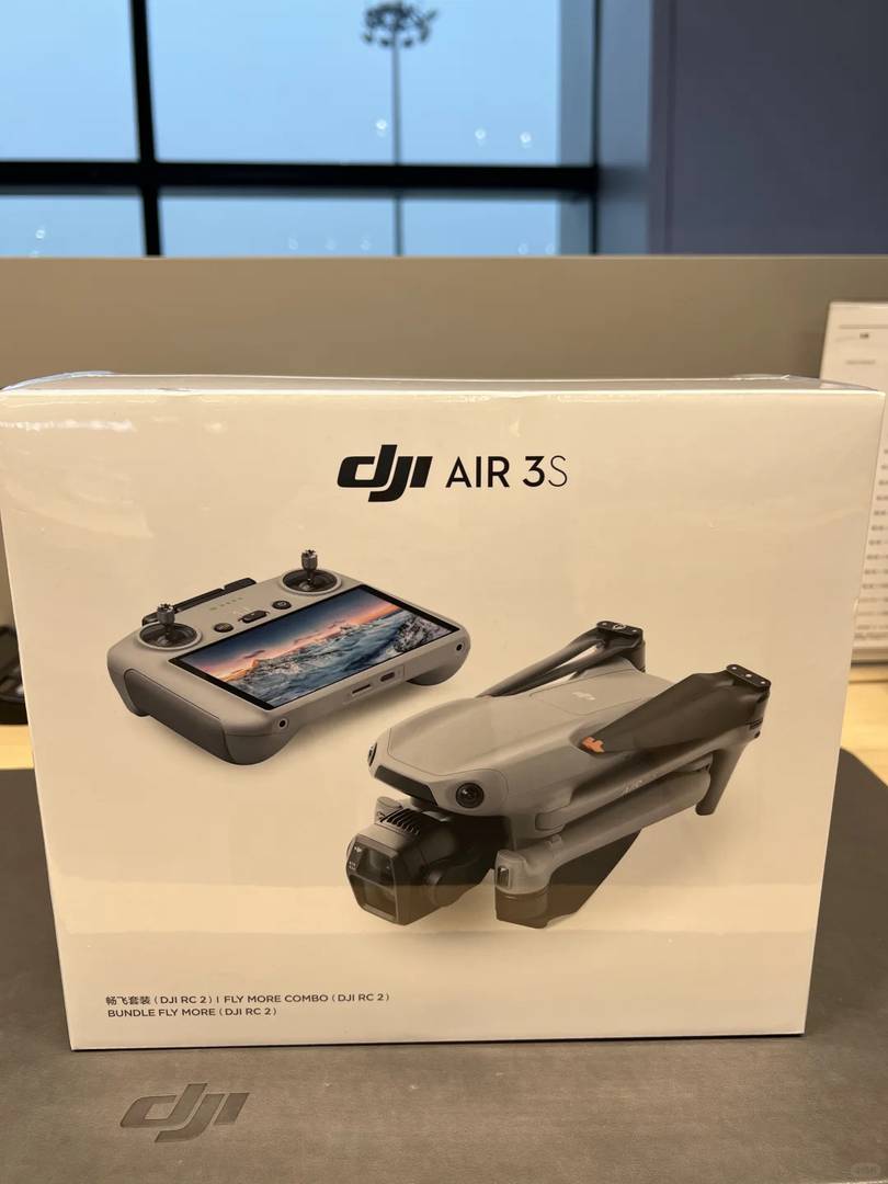 DJI Air 3s: Advanced Drone Technology for Aerial Photography Enthusiasts