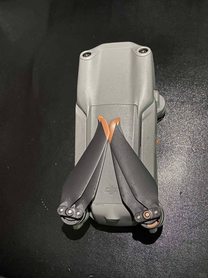 DJI Drone Malfunction: Fell Into Water, Black Screen Issue, Then Flew Away Automatically