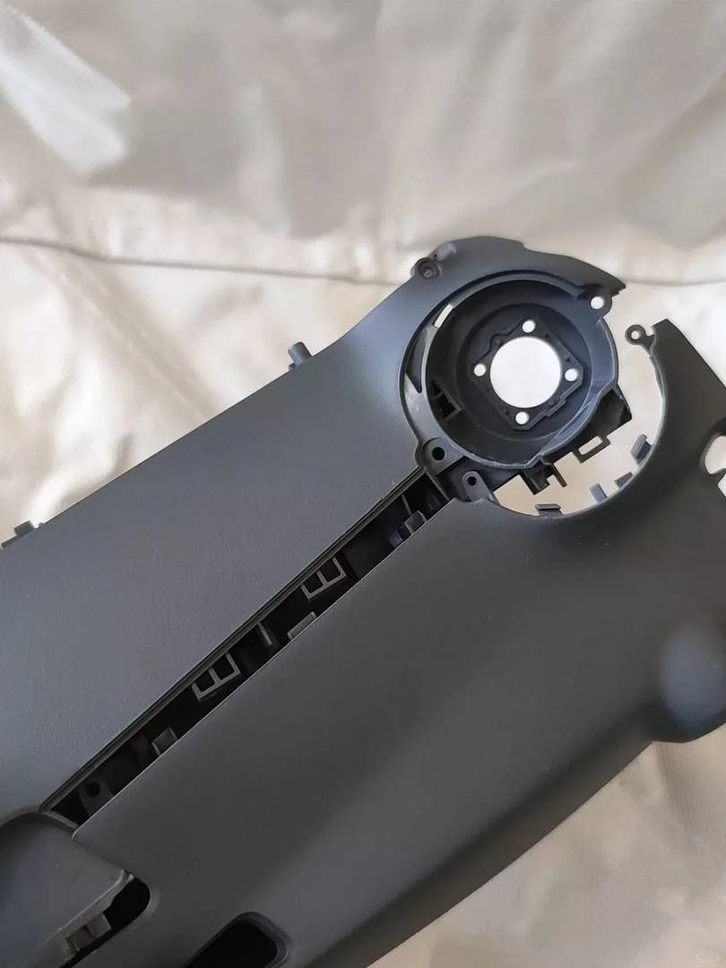 DJI Mavic 4 Pro Accessories Leak: Real Machine Details Exposed