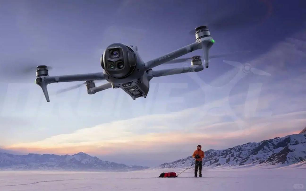 DJI Mavic 4 Pro Fuite : Système de Caméra Triple 100MP | Photographie Aérienne Révolutionnaire