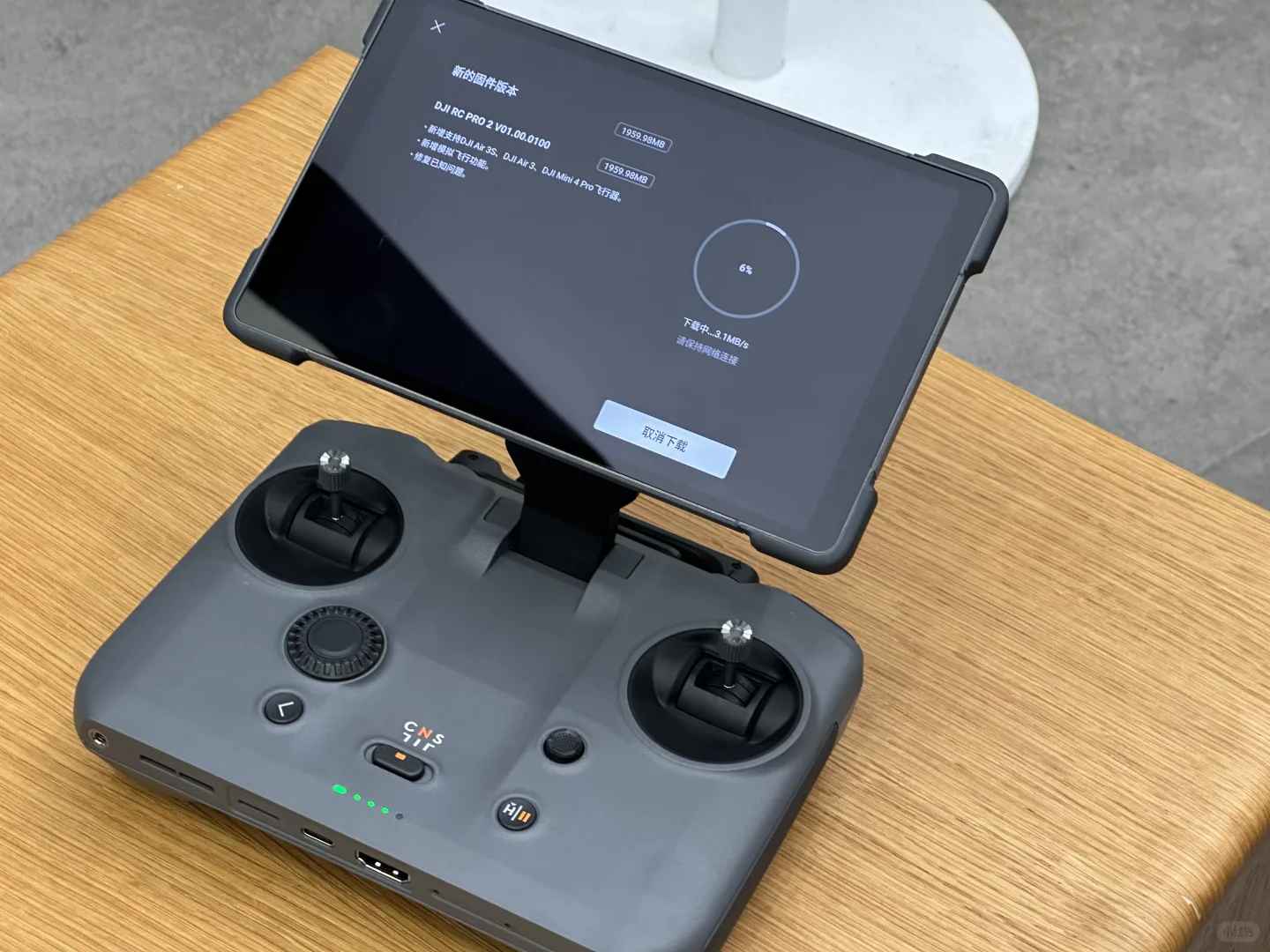 DJI Mavic 4 Pro First Impressions: Early User Reviews and Features