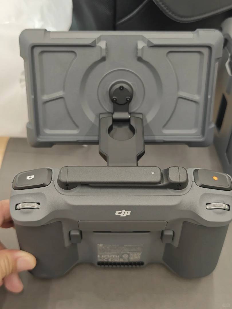 DJI Mavic 4 Pro RC2 Pro: Best Drone for Aerial Photography