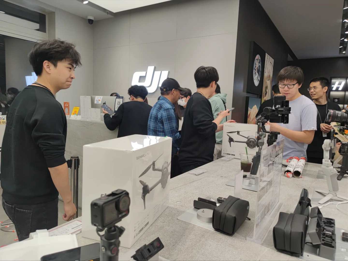 DJI Mavic 4 Pro Release: Latest Drone Features and Specs