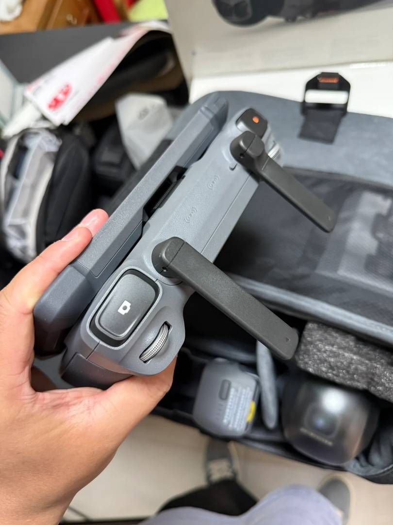 DJI Mavic 4 Pro Unboxing: Features, Performance, and Drone Specs Review
