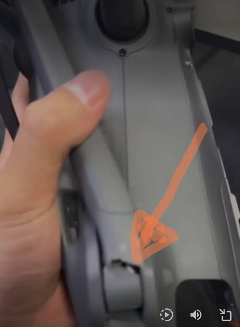 DJI Mavic 4 Pro Weakness: Battery Life and Signal Interference Issues