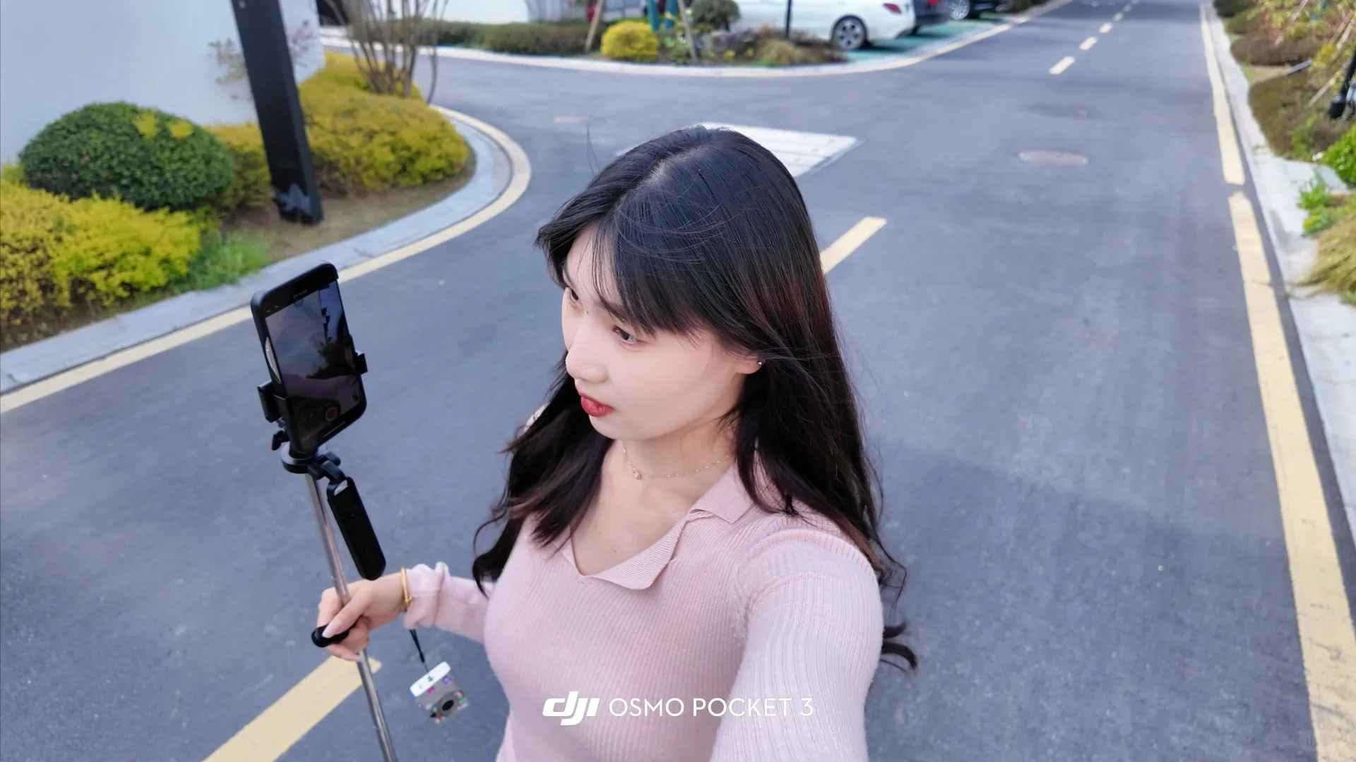 DJI Pocket 3 Review: Is It the Best Compact Camera for Vloggers?