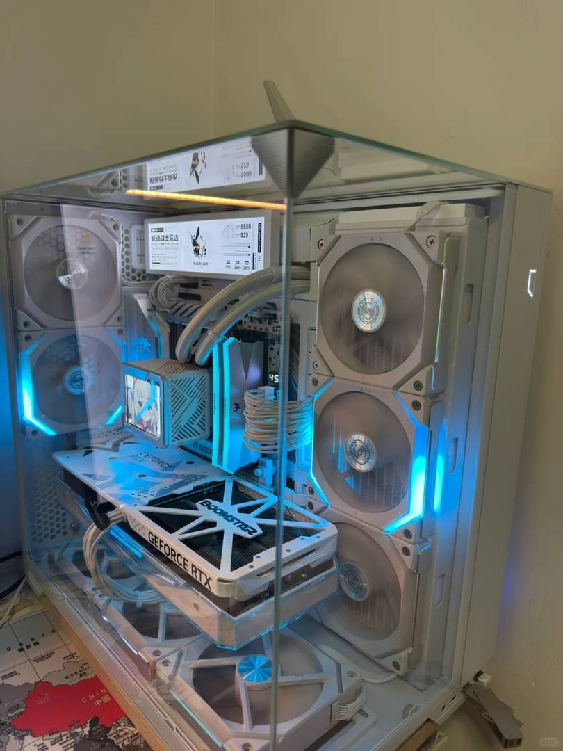 Does It Look Good? My Gaming Desktop PC Setup and Customization Tips