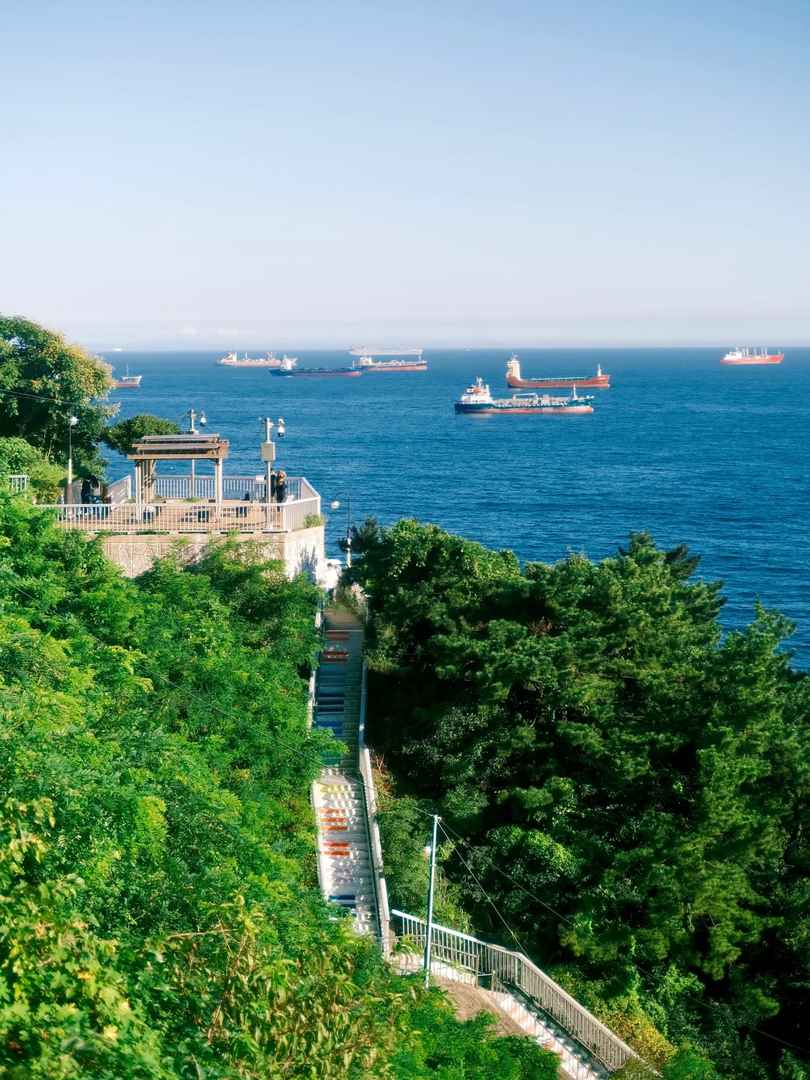 Experience the Moment When Gentle Wind Blows Over the Blue Sea