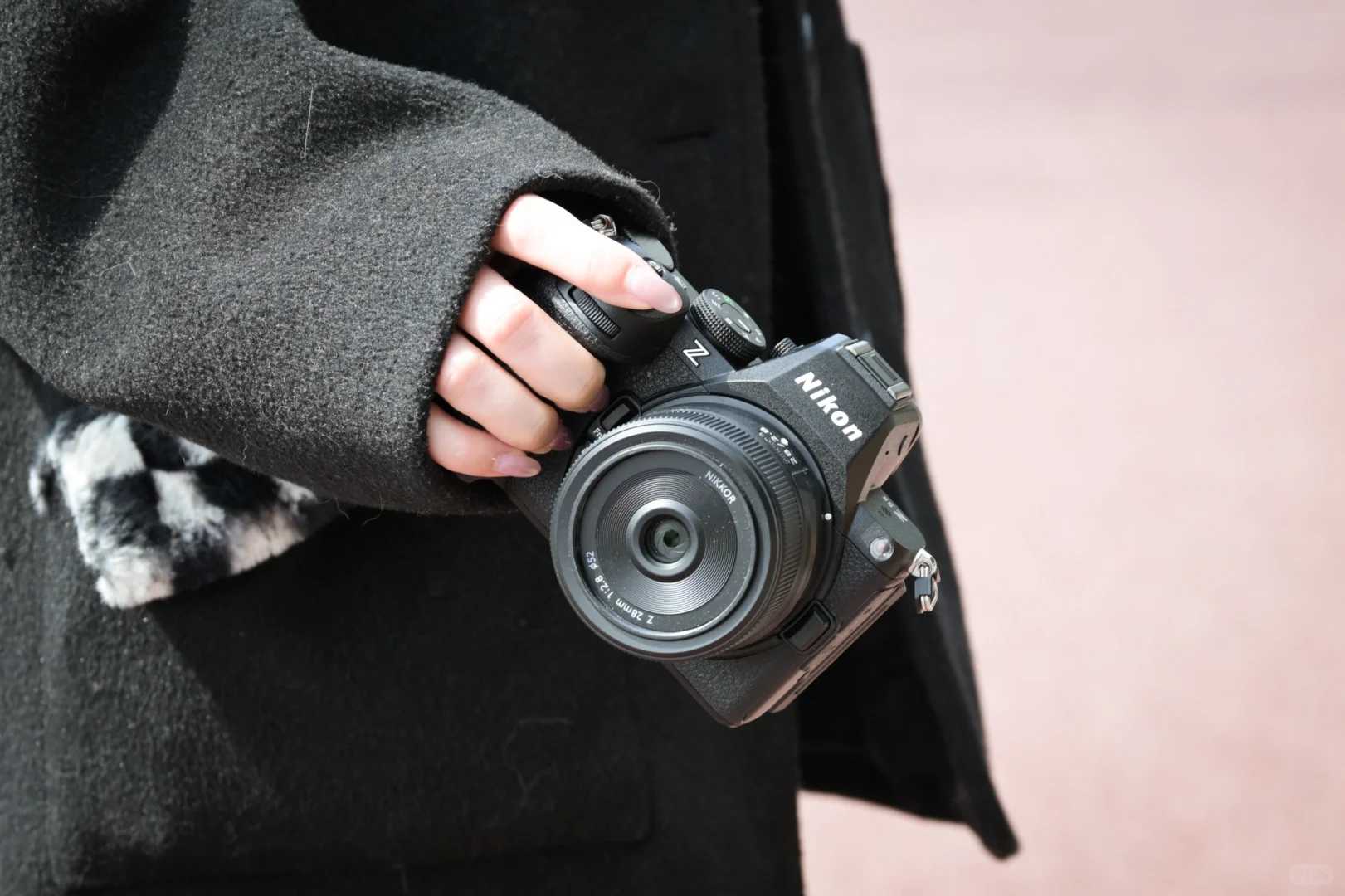 Hands-on Experience with Nikon Z5 II: A Beginner's Guide to Full-Frame Photography