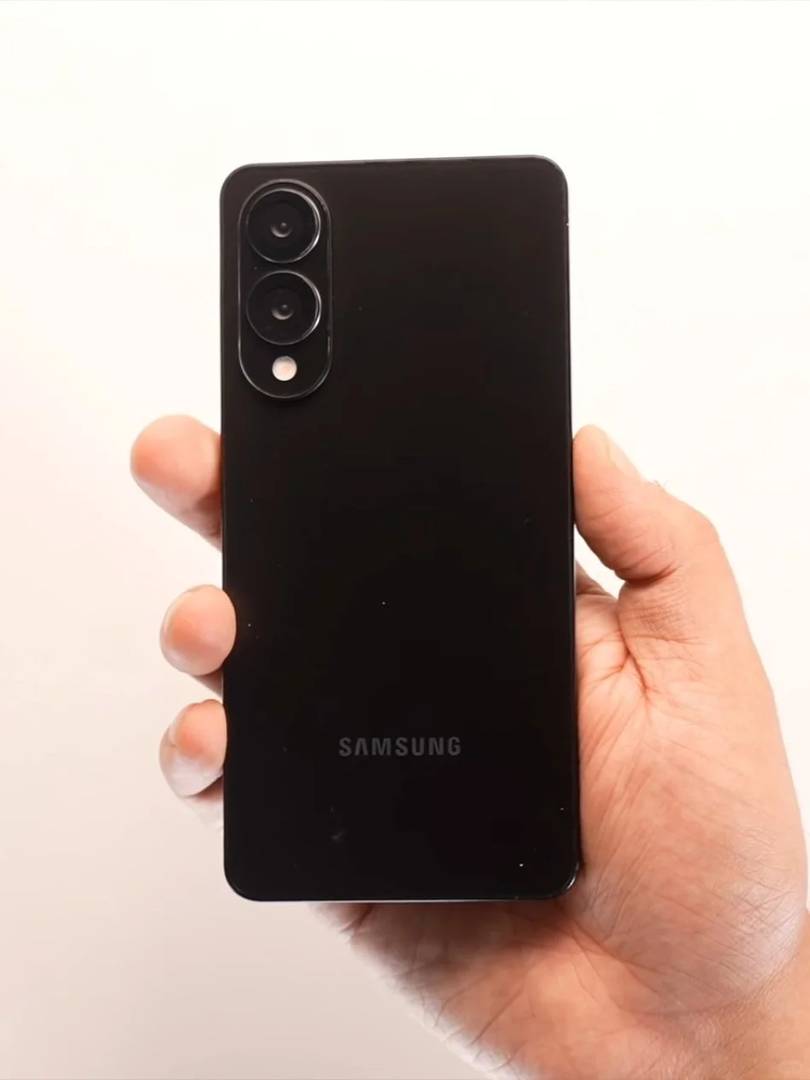Сколько весит Samsung S25 Edge? Только 162 грамма!