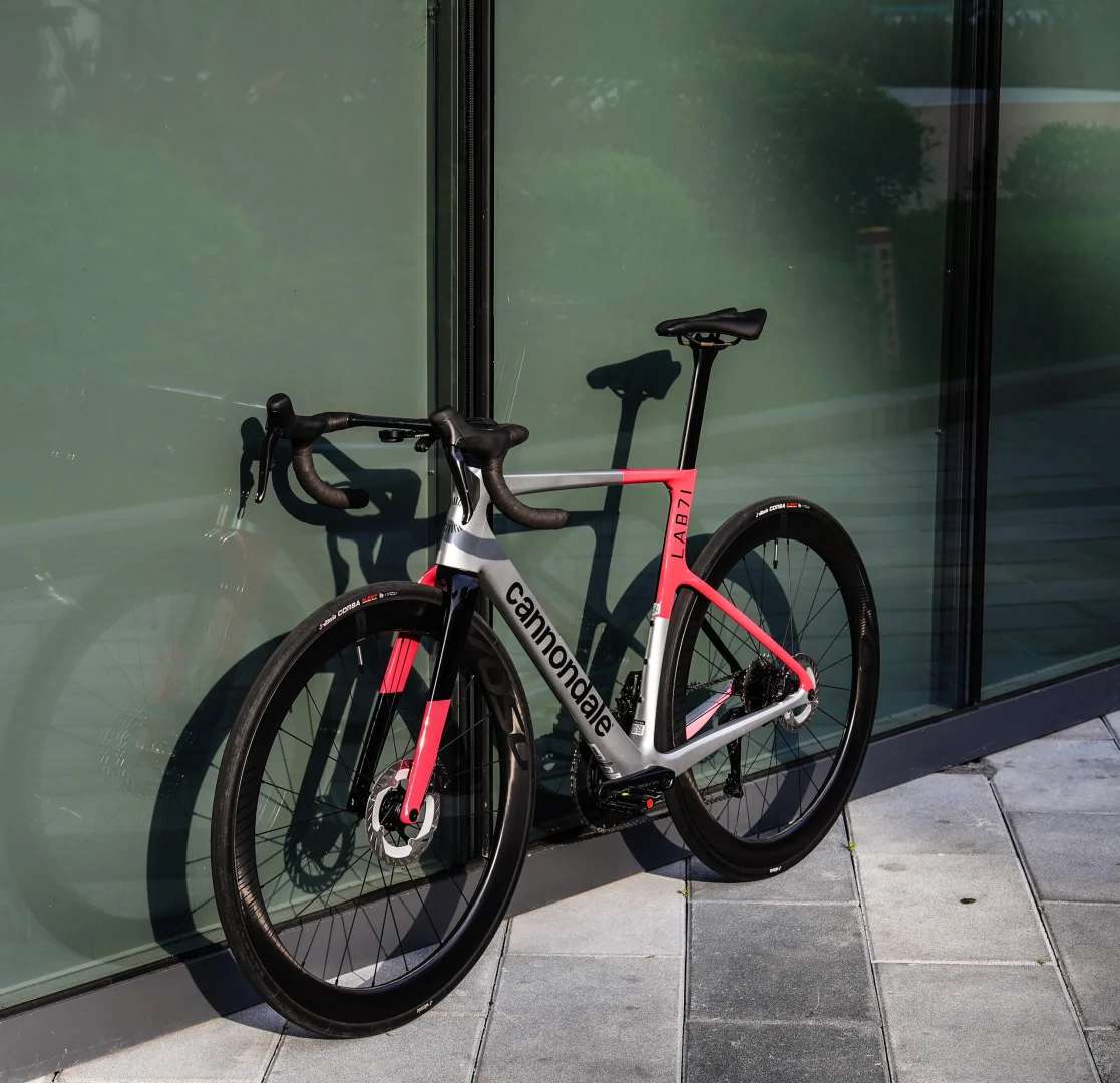 Is the Cannondale Super Six Lab71 the Best Road Bike for Cyclists?