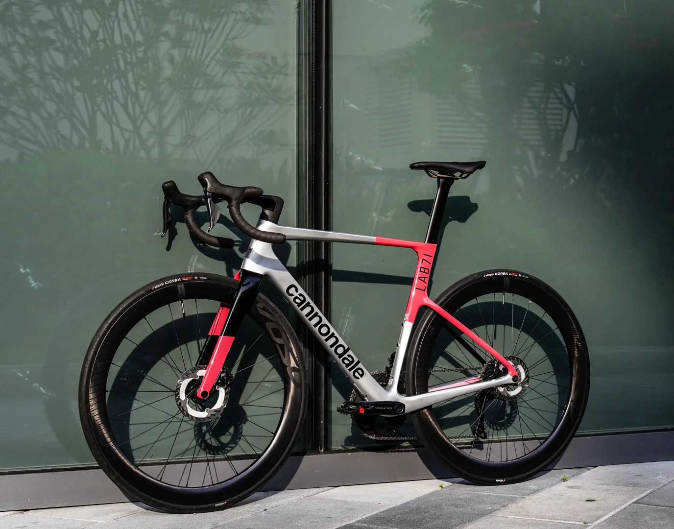 Is the Cannondale Super Six Lab71 the Best Road Bike for Cyclists?