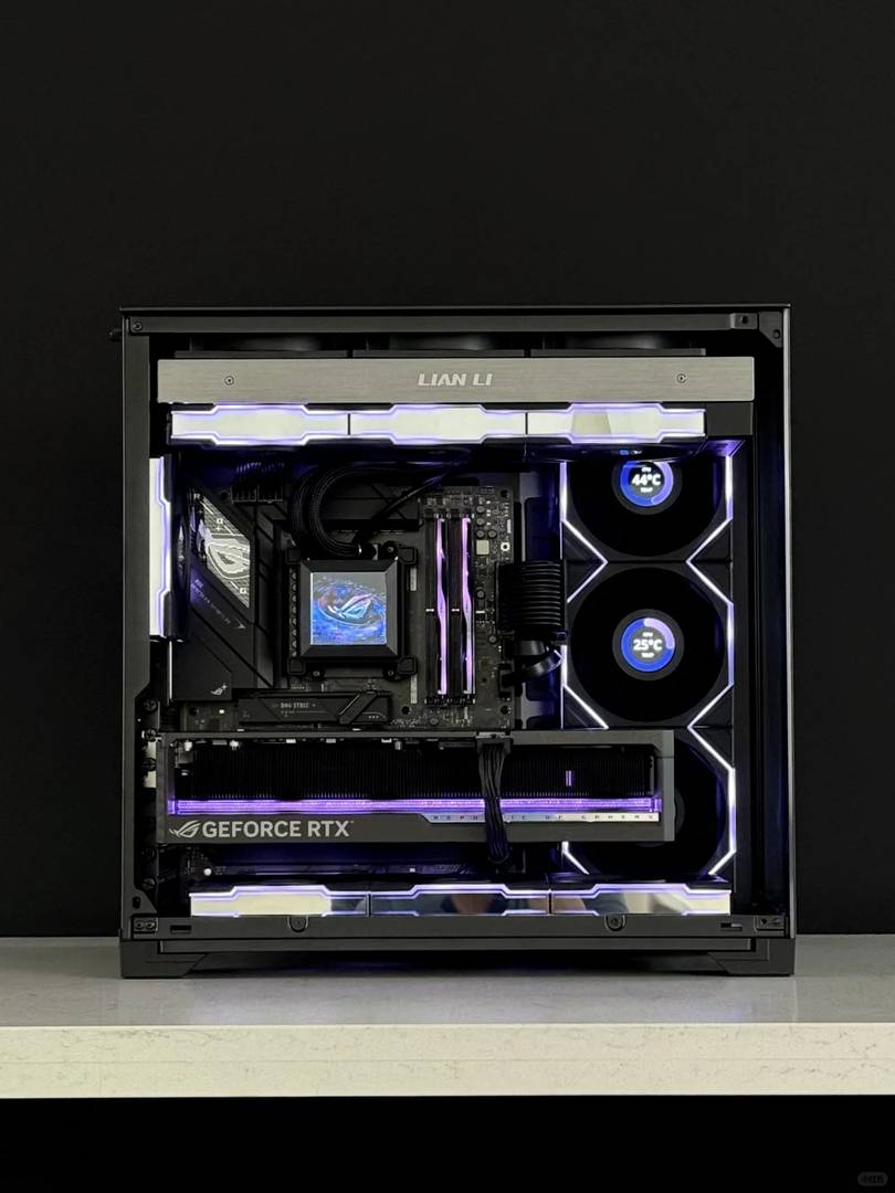 ROG Full Set Gaming Gear for Ultimate Sea View Room Experience