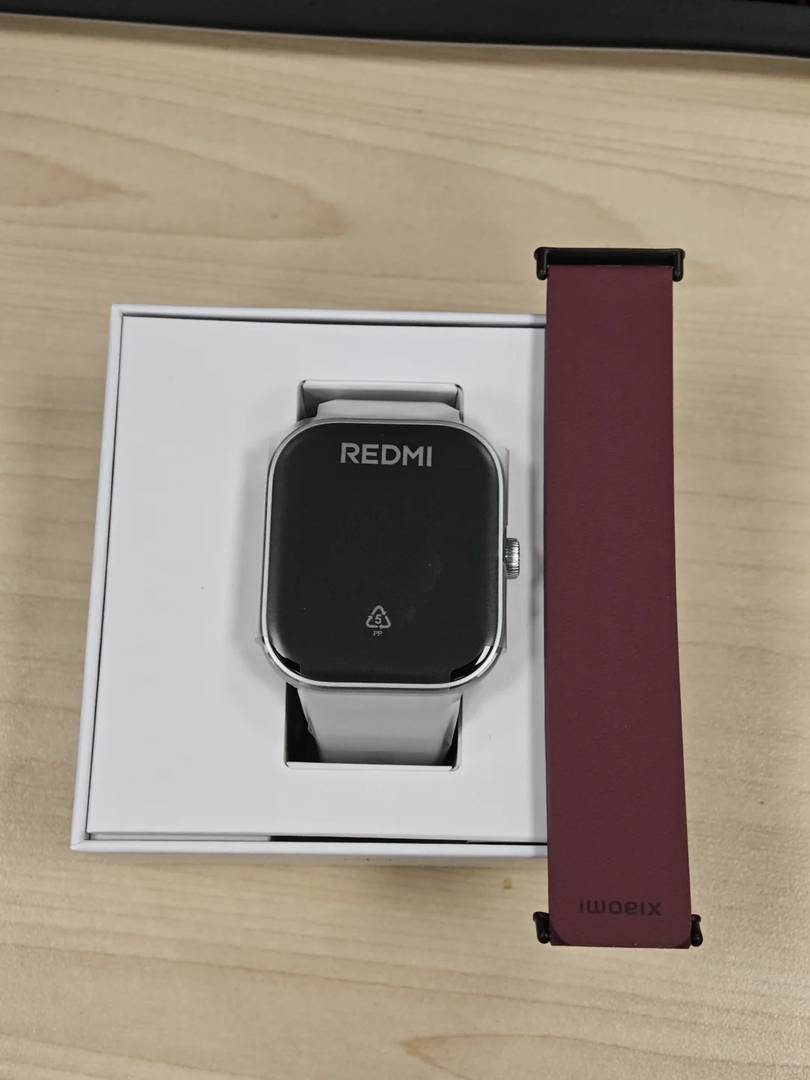 Test du Redmi Watch 5 : Le grand cadran vaut-il la peine pour les fans de smartwatches ?