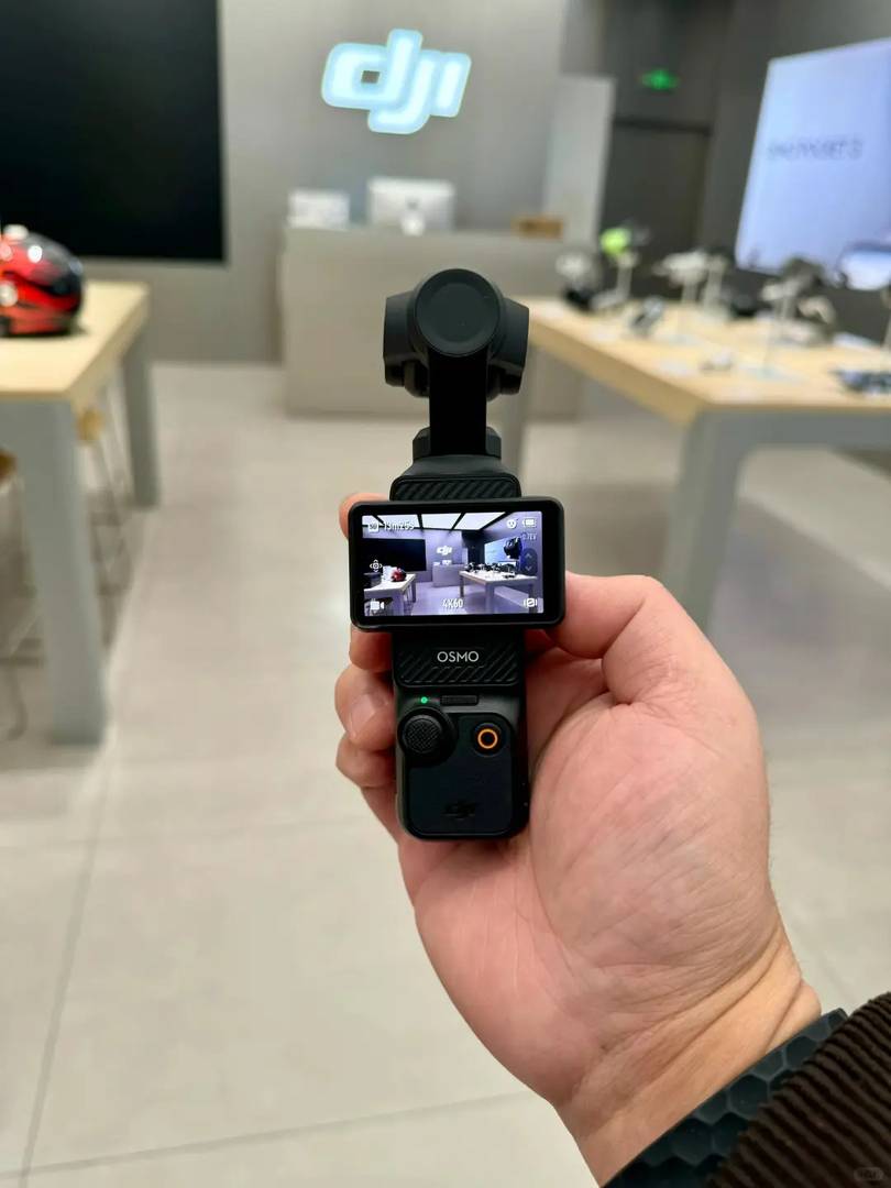 Location DJI Pocket 3 Sans Dépôt | Location de Caméra Drones Abordable