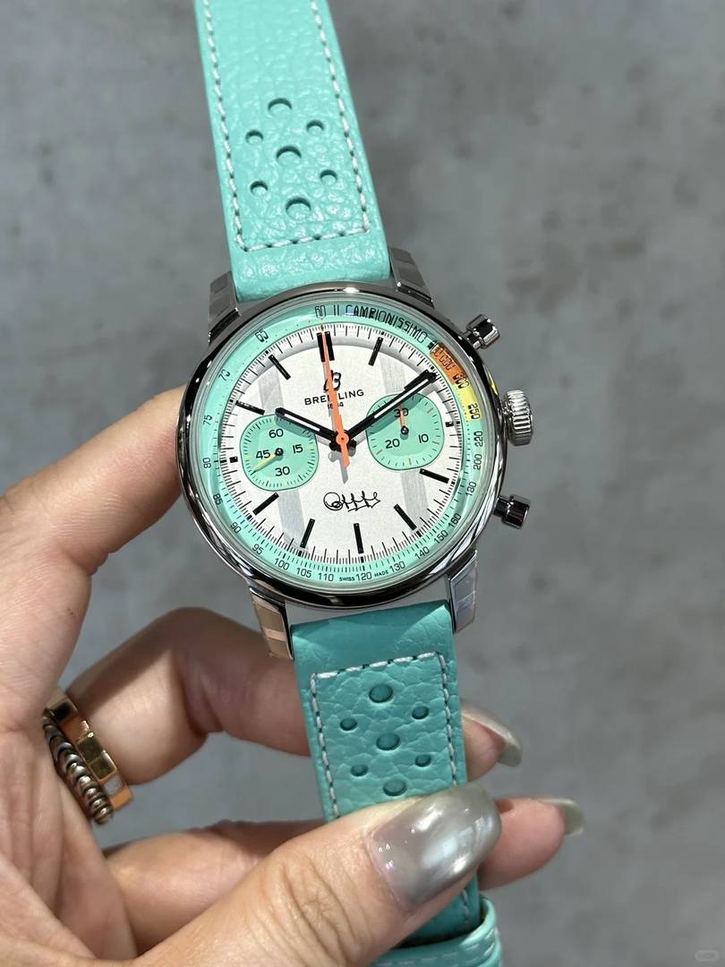 Retro Cycling Party DNA Activated | Breitling × Coppi Bartali Bikes