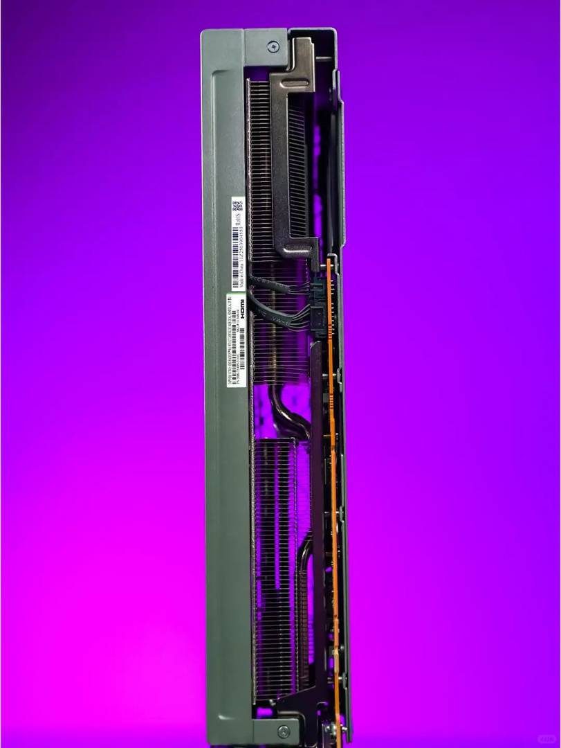 Sapphire RX 9070 XT Nitro+ Review: Unboxing and Performance Analysis