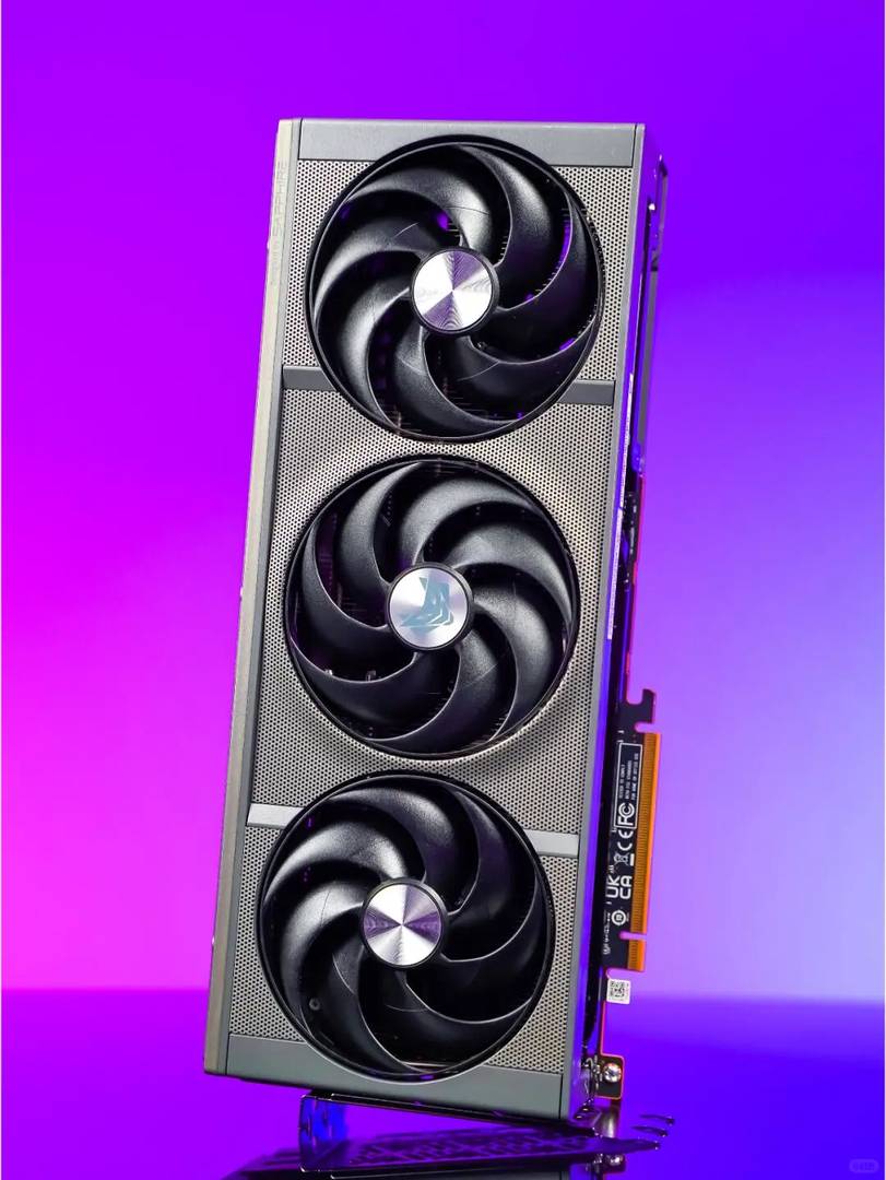 Sapphire RX 9070 XT Nitro+ Review: Unboxing and Performance Analysis
