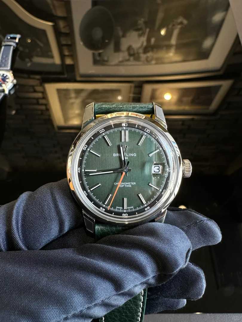 The Origin of Breitling B31: A Detailed History and Evolution