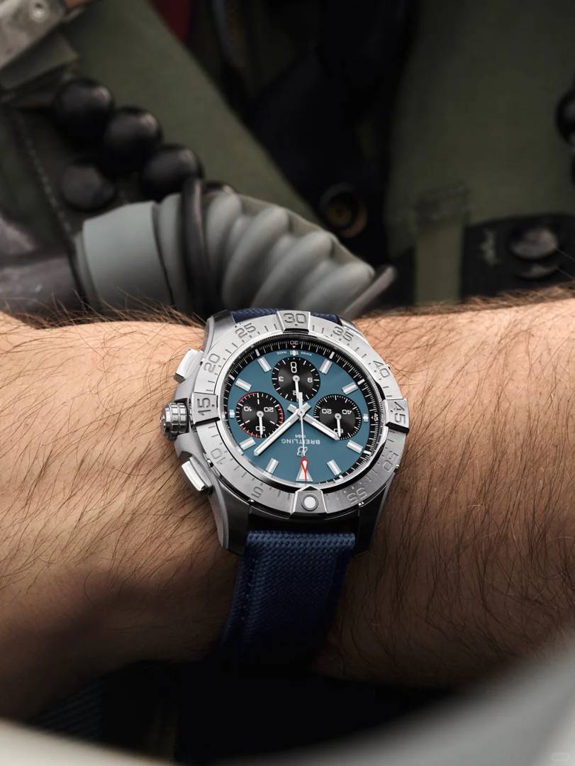 The new Breitling Avenger series: Stylish watches with rugged design