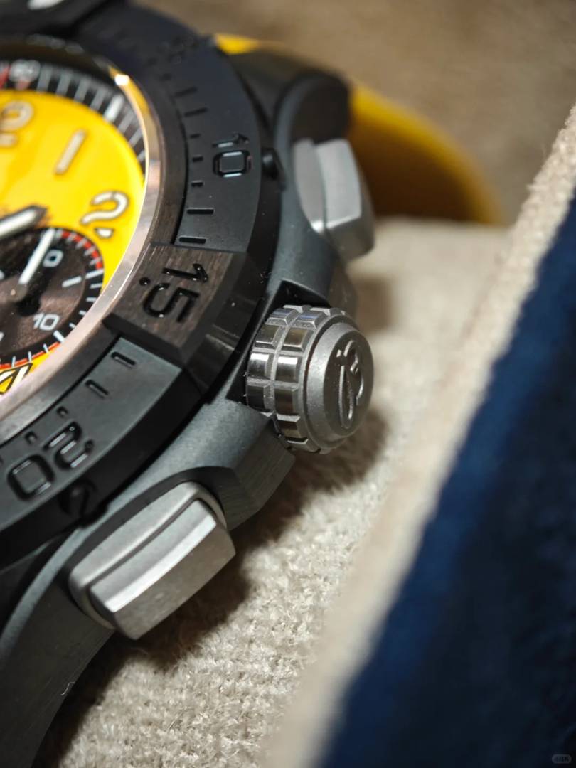 Разбор Breitling Avenger B01 Night Mission: Подробный обзор Часть 1