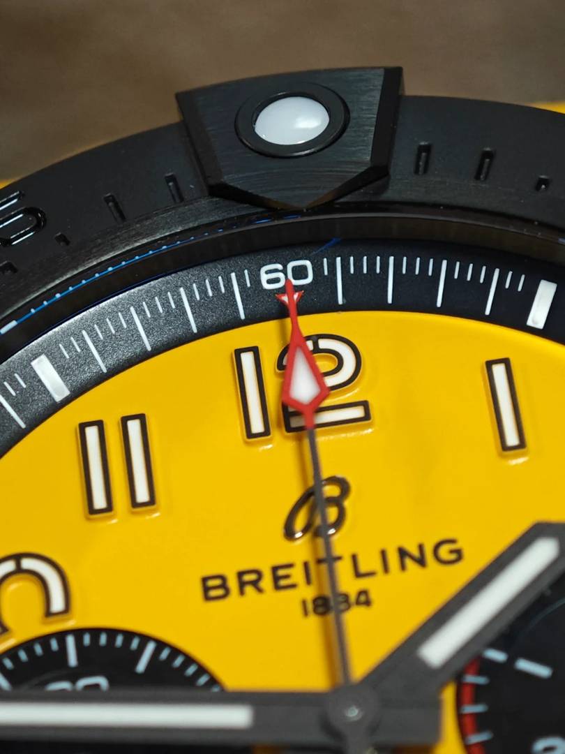 Разбор Breitling Avenger B01 Night Mission: Подробный обзор Часть 1