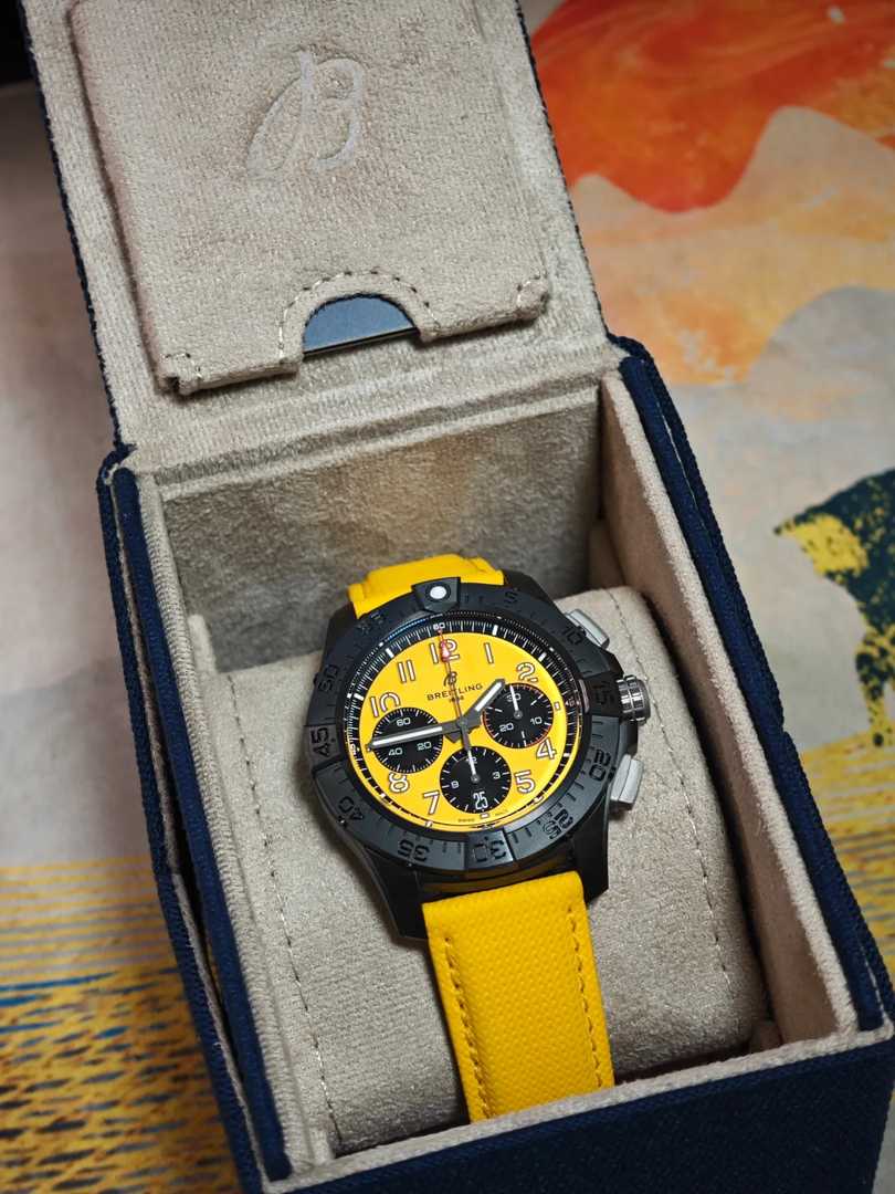Разбор Breitling Avenger B01 Night Mission: Подробный обзор Часть 1