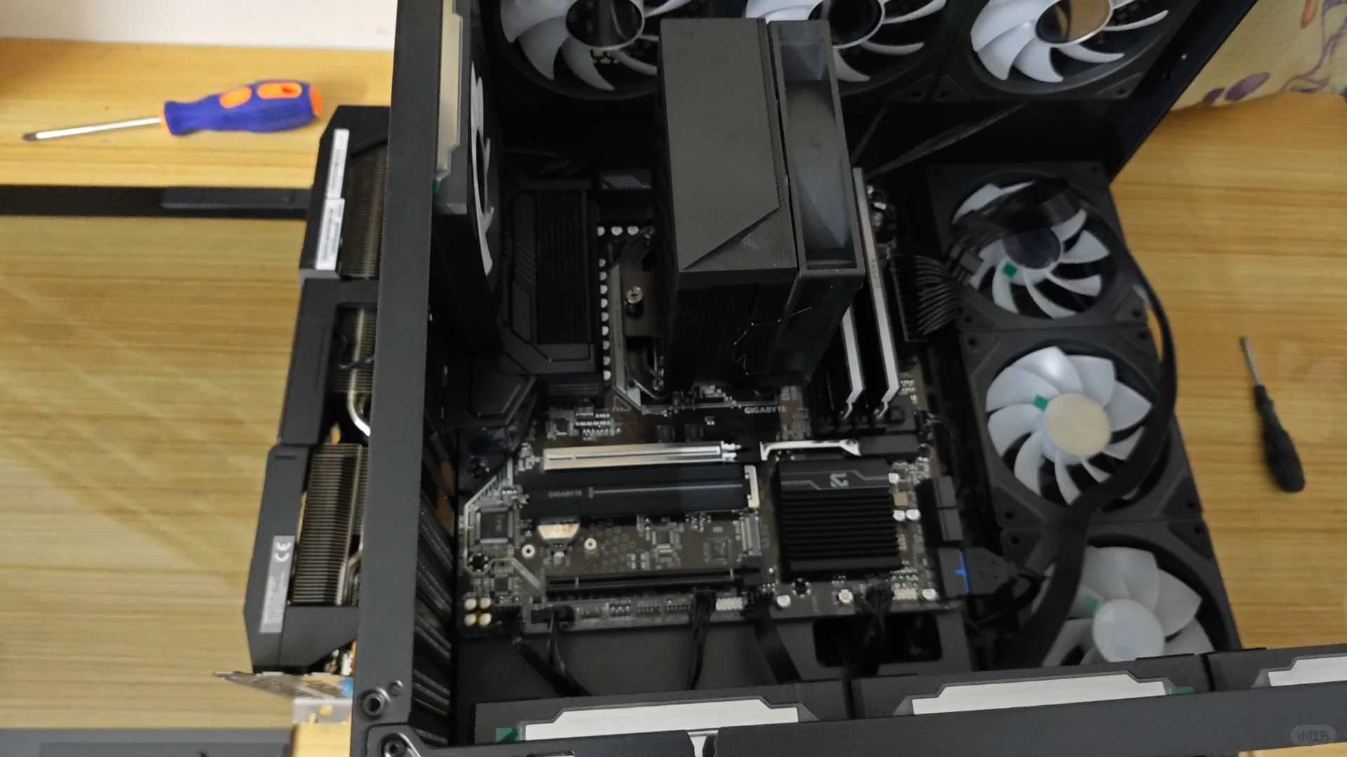9070xtにアップグレード:最新GPUで最高のゲーム体験
