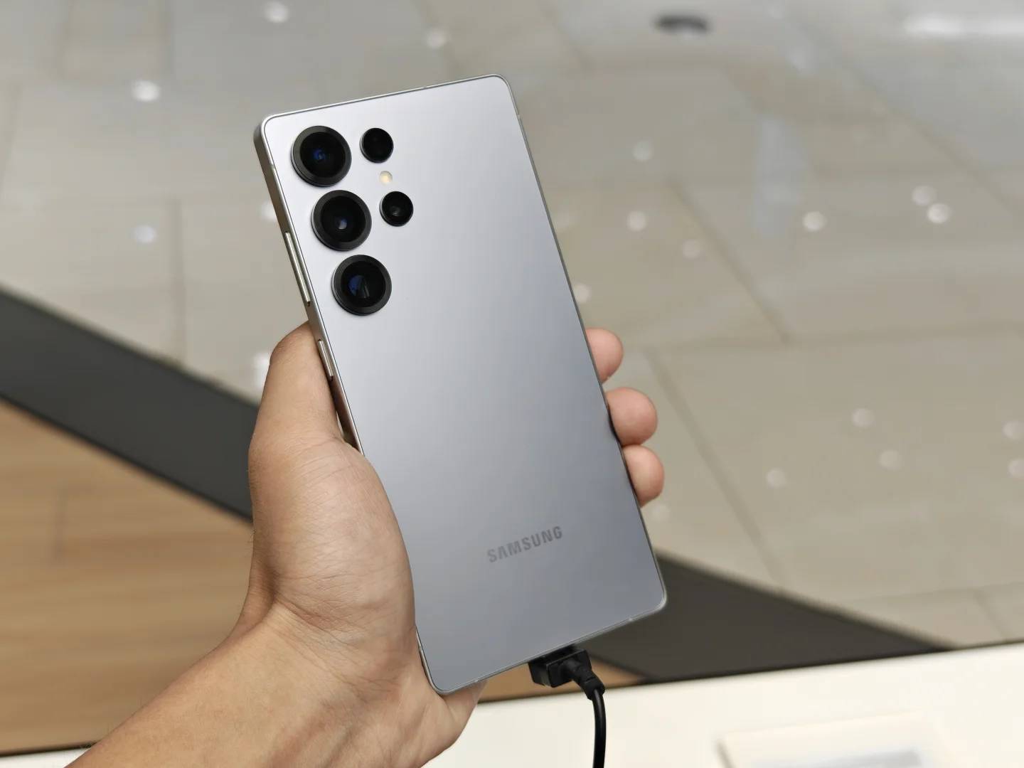 Where to Buy the Samsung S25 Ultra for Spring Creations and Aesthetic Photography?