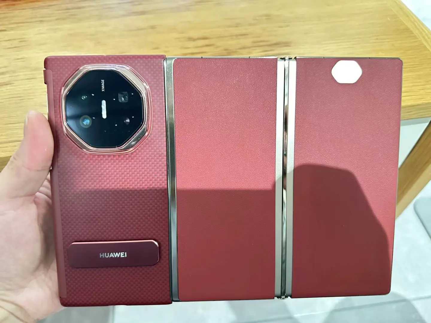 Huawei Mate XTの欠点とユーザーエクスペリエンスに関する正直なレビューを探す方法
