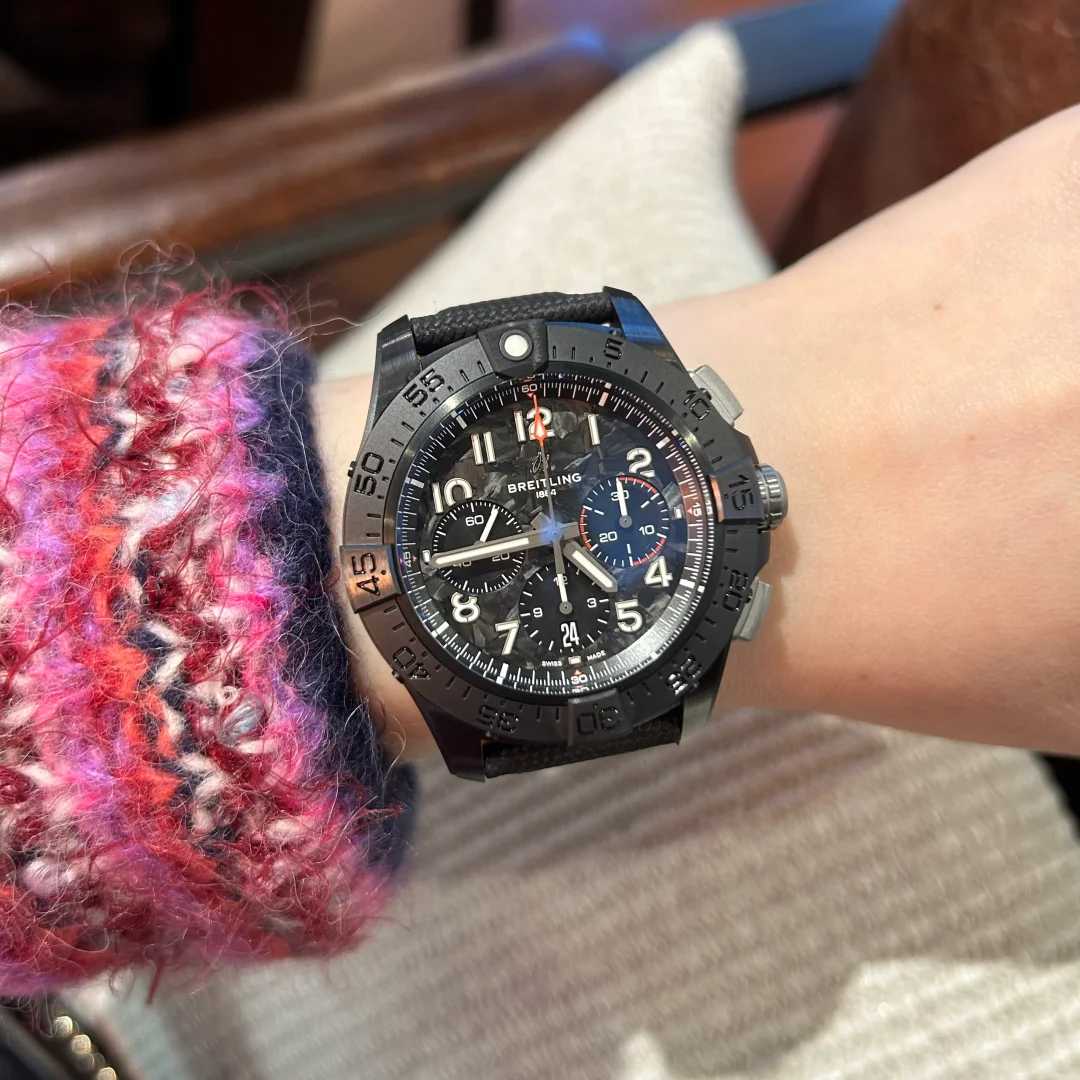 Pourquoi les femmes devraient aussi envisager la montre Breitling Avenger Hardcore