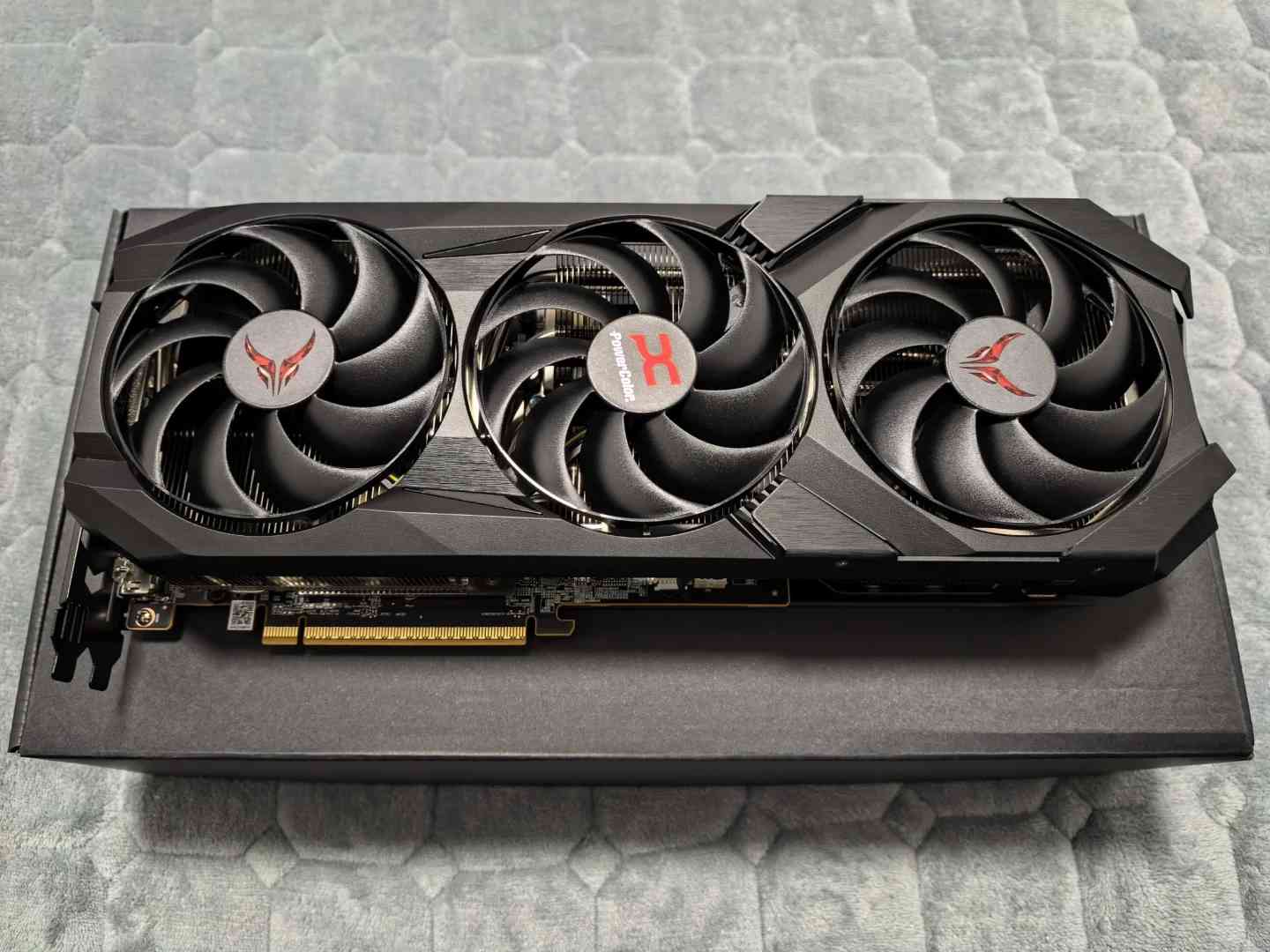 XT Gaming Experience: Red Magic 9070XT Performance Review