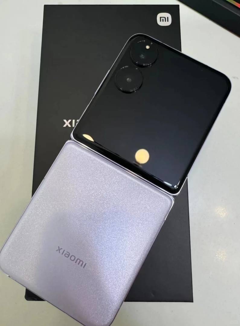 Xiaomi MIX Flip 2: Real-World Experience and Performance Review