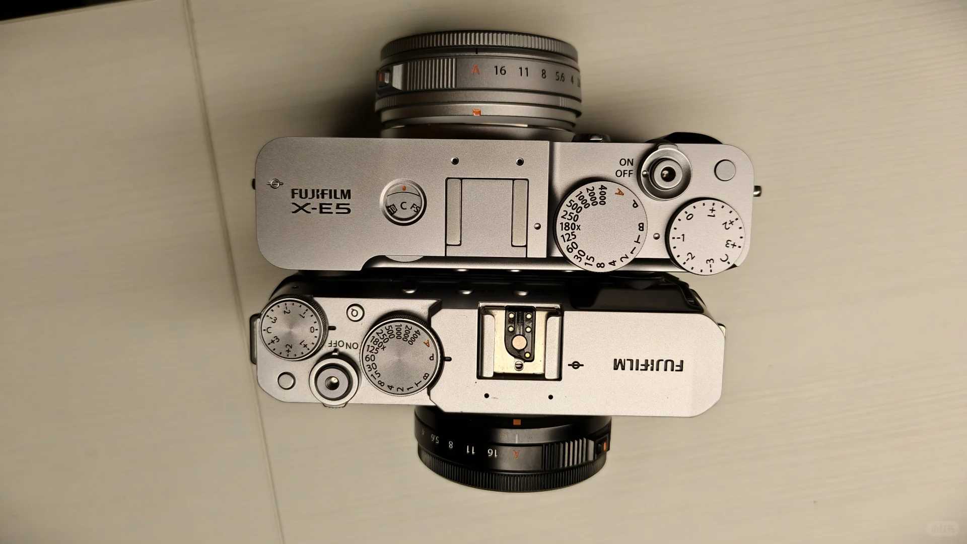 Fujifilm X-E5 vs X-E4 Camera Size Comparison: Key Differences Explained