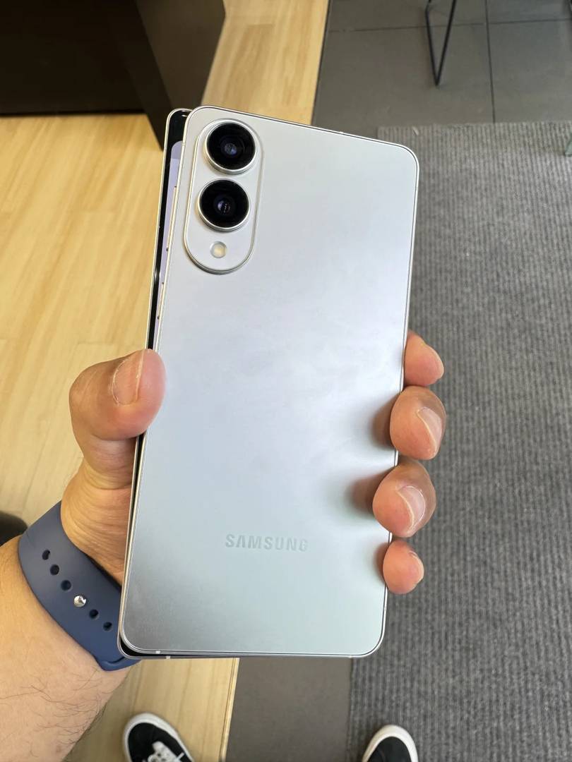 Samsung S25 Edge Battery Life Review: Long-Lasting Performance Tested
