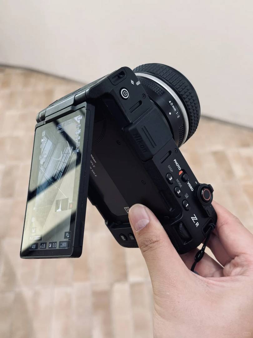 Is the Nikon ZR Good for Everyday Photography? Pros, Cons & Real-World Use