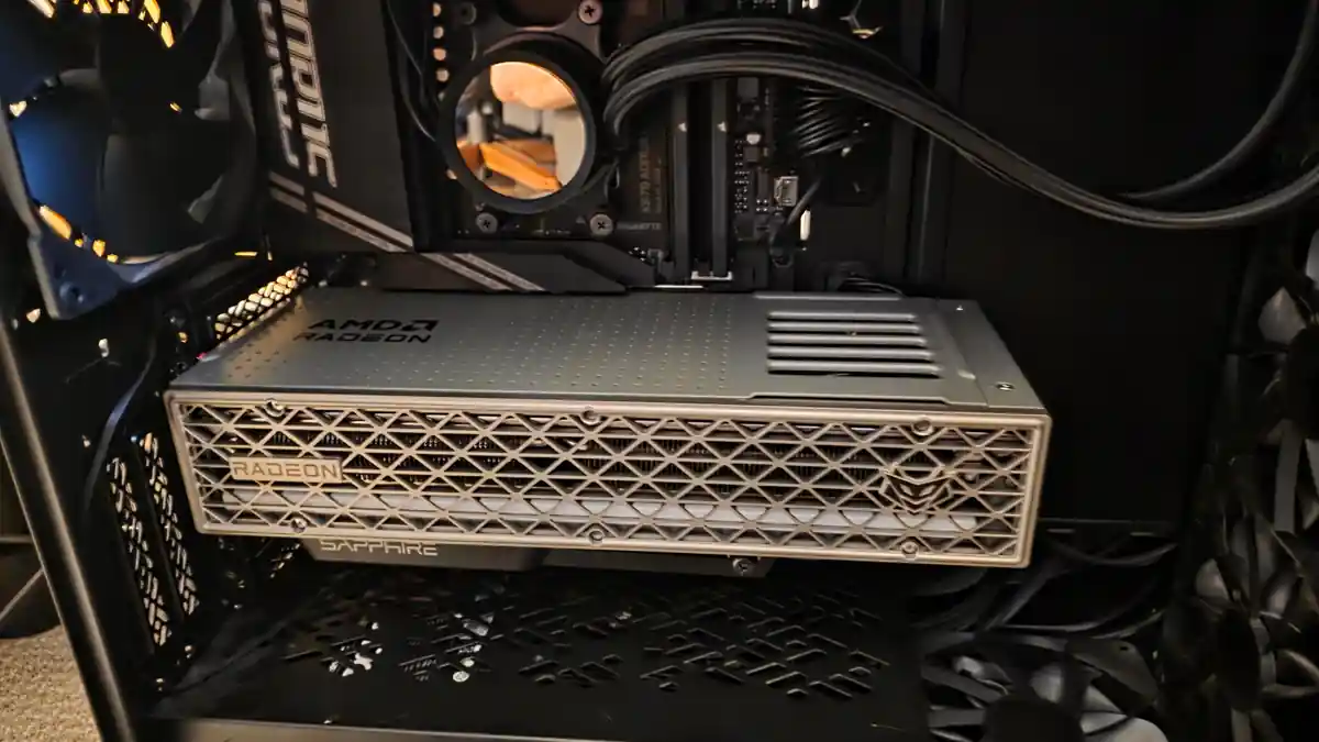 GPUアップグレード：6950XTからSapphire Nitro+ 9070XTへ