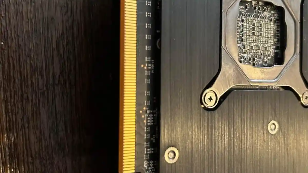 RX 7900 GRE за 180 долларов: Предупреждение о неисправностях